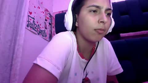 Snapshot of laurent0502 chatting on January 7, 5:43 am Laurent online show from January 7, 5:43 am