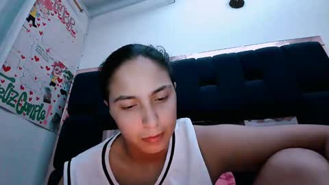 Snapshot of laurent0502 chatting on January 21, 2:54 am Laurent online show from January 21, 2:54 am