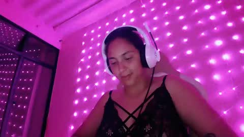 Snapshot of laurent0502 chatting on February 3, 9:19 am Laurent online show from February 3, 9:19 am