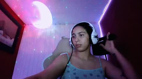 Snapshot of laurent0502 chatting on February 24, 5:22 am Laurent online show from February 24, 5:22 am