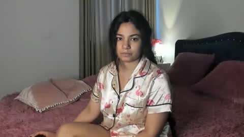 daniela angel     online show from March 15, 11:05 am