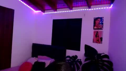 marcela online show from December 1, 1:10 am