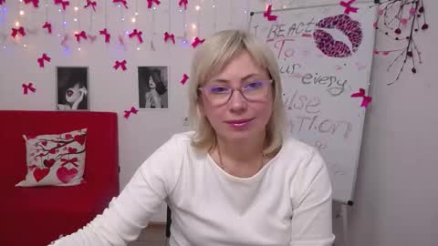 Lauren online show from March 5, 6:37 pm