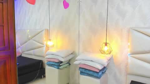 Laurent online show from January 16, 10:19 am