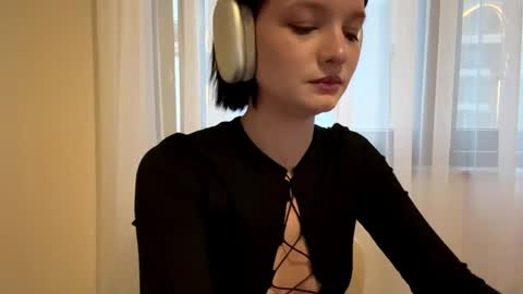 Ria online show from May 2, 4:12 pm