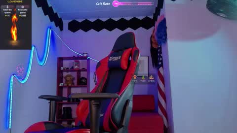 Snapshot of lauri_greeneyes1 chatting on October 22, 9:03 pm ANA LAURA online show from October 22, 9:03 pm