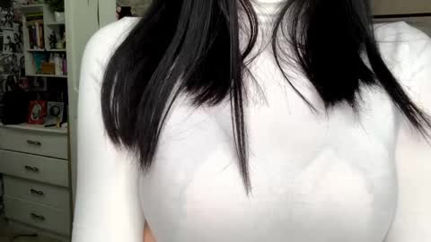 Snapshot of lauriekochis chatting on March 28, 2:33 am Eva online show from March 28, 2:33 am