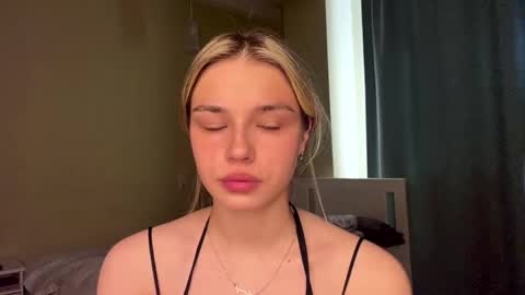 Bella online show from May 5, 8:11 am