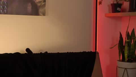laurita_4 online show from May 6, 1:16 pm