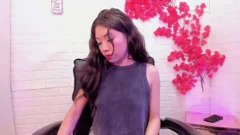 Laury and Narem online show from February 13, 5:47 am