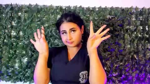  LaurynJeffers  online show from March 21, 11:41 pm