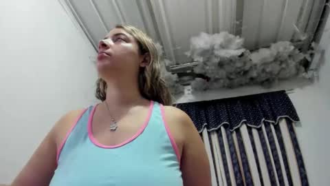 Lauu G online show from May 5, 10:01 am