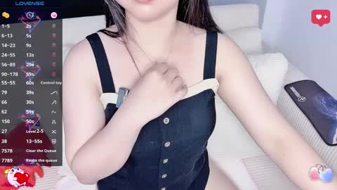 Tina online show from May 15, 11:01 pm