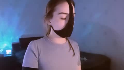 Lavinda online show from February 1, 7:51 am