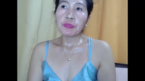 lavine1983 online show from October 2, 8:21 am