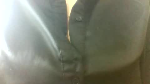 Snapshot of layannalea chatting on March 22, 12:03 am layannalea online show from March 22, 12:03 am