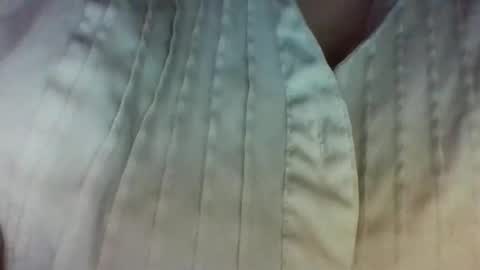 Snapshot of layannalea chatting on April 6, 6:36 am layannalea online show from April 6, 6:36 am