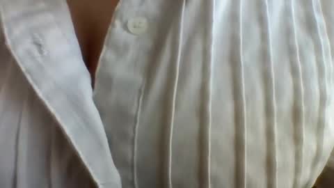 Snapshot of layannalea chatting on June 11, 3:04 am layannalea online show from June 11, 3:04 am