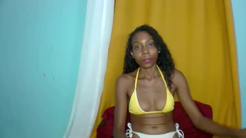 layannek online show from February 22, 6:39 pm