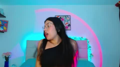 Lia and Rachel online show from October 4, 1:47 am