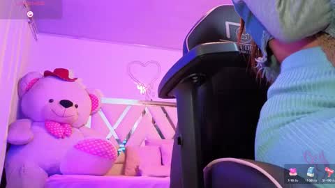 laylafoxy_tay online show from October 12, 3:05 am