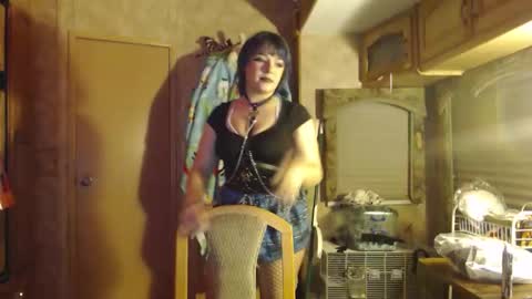 laylajewel online show from March 26, 2:39 am