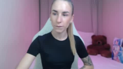 Snapshot of laymablast chatting on March 26, 7:36 am laymablast online show from March 26, 7:36 am