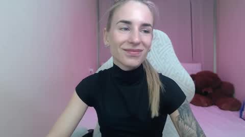 Snapshot of laymablast chatting on April 27, 6:11 am laymablast online show from April 27, 6:11 am