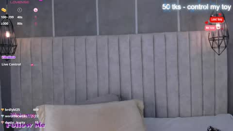    online show from February 7, 11:24 pm