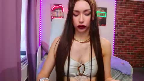 lea_loon online show from July 3, 12:44 pm