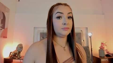 Snapshot of lea_walkerr chatting on April 6, 7:15 pm lea_walkerr online show from April 6, 7:15 pm