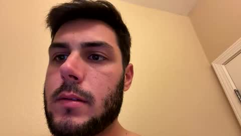 Snapshot of leaderzac chatting on March 28, 10:31 pm leaderzac online show from March 28, 10:31 pm