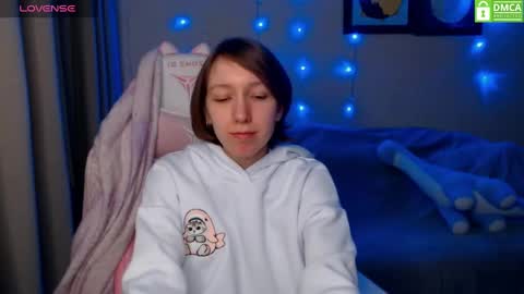 Snapshot of leah__gotty chatting on December 29, 3:03 pm Leah Gotty online show from December 29, 3:03 pm