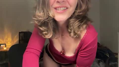 Leah Sparkles online show from April 29, 2:59 am