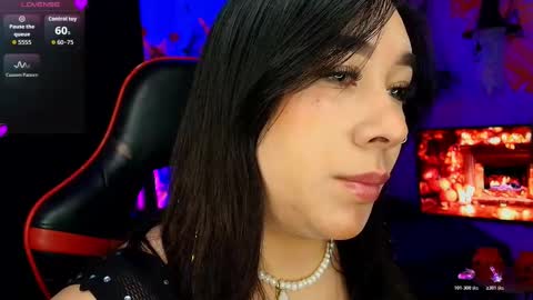 leah online show from October 30, 8:49 am