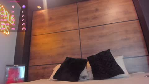 Hey Im Lea online show from December 7, 4:47 pm