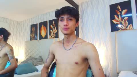 Lean online show from November 5, 9:59 pm