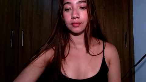 leanaalhub online show from September 19, 3:41 am