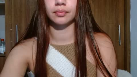 leanaalhub online show from March 25, 8:15 pm