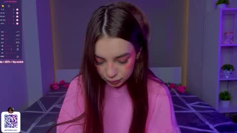 Sophie online show from March 6, 7:21 pm