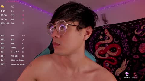 leaneseb online show from January 12, 5:44 pm