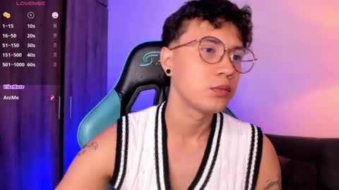leaneseb online show from May 12, 12:02 pm
