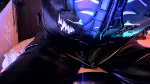 leatherdude69 online show from January 30, 1:00 am