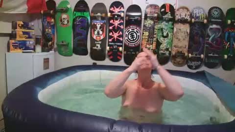 Snapshot of leatherluvefuck chatting on March 4, 3:45 am kinky dirty fuck online show from March 4, 3:45 am