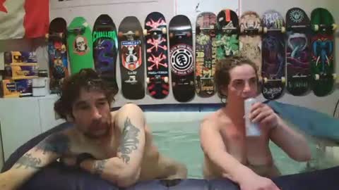 Snapshot of leatherluvefuck chatting on March 16, 2:39 am kinky dirty fuck online show from March 16, 2:39 am