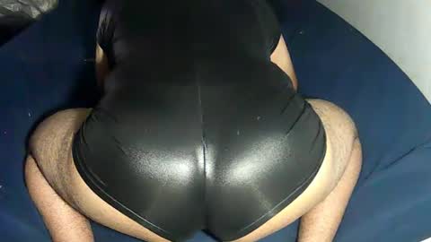 leatherman31 online show from November 6, 5:47 pm