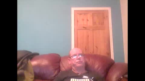 leatherpants68 online show from October 5, 7:56 pm