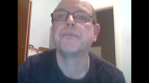 leatherpants68 online show from November 27, 8:44 pm