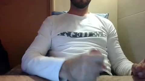 Snapshot of leccafigaxx chatting on December 4, 12:58 pm leccafigaxx online show from December 4, 12:58 pm