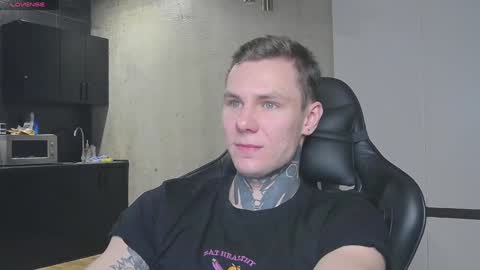 Snapshot of lechery_boy chatting on January 10, 8:07 am Lechery boy online show from January 10, 8:07 am